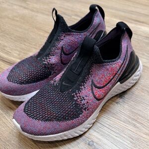 Nike Epic Phantom React Purple Size 6